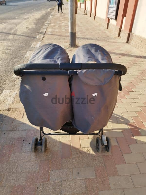 joie air twin stroller عربة اطفال توام 2