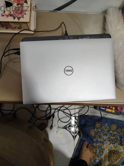 Dell XPS 15 9570