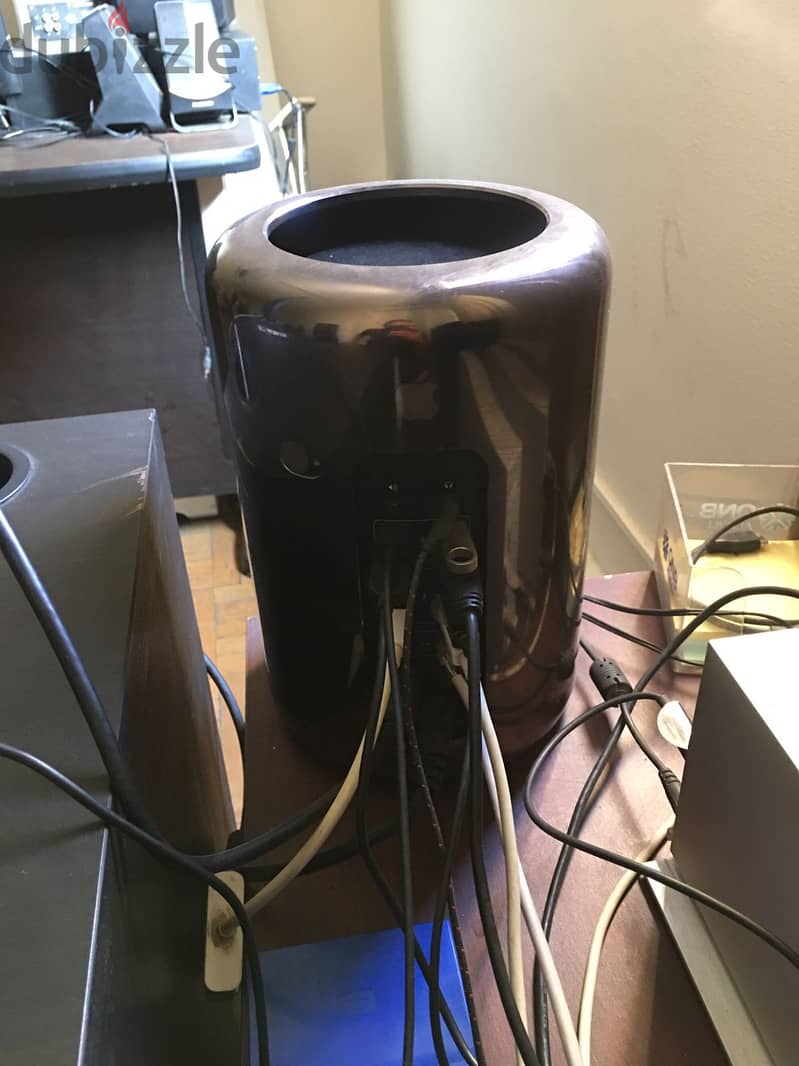 Mac Pro Cylinder late 2013 2