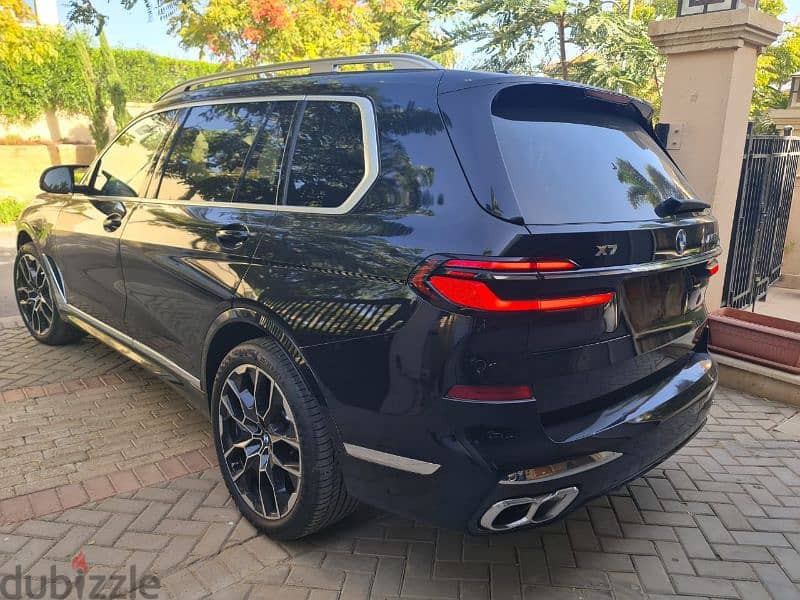 BMW X7 2024 7