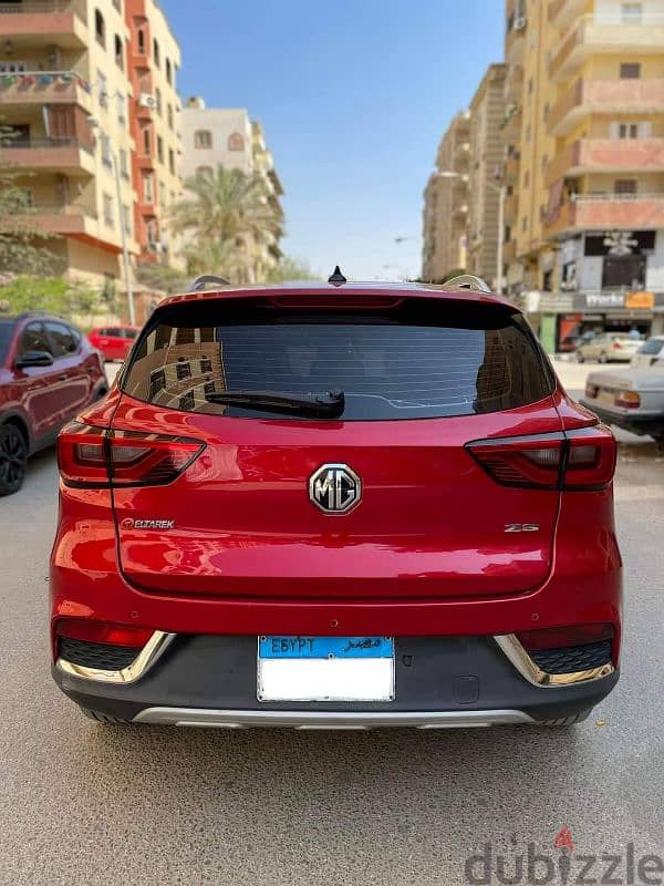 mg zs للايجار 3