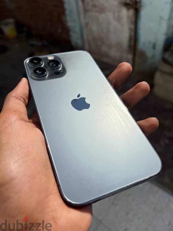 IPhone 13 Pro max  خطيين 1