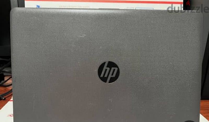 للبيع لاب توب HP بمعالج AMD E2 9000e 0