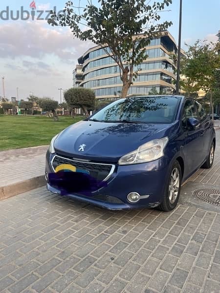 Peugeot 208 2015 1