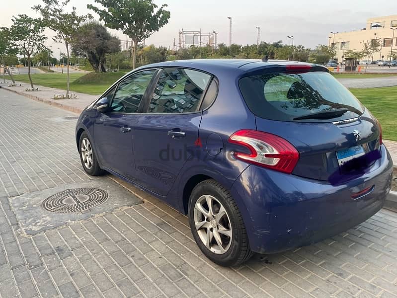 Peugeot 208 2015 2