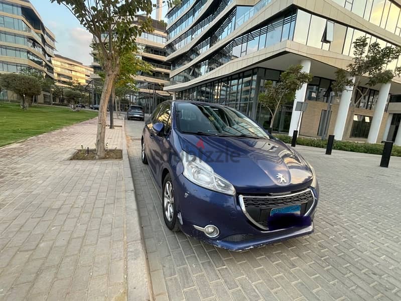 Peugeot 208 2015 3