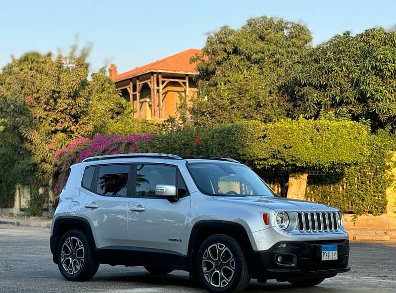 جيب رينجيد توب لاين jeep. . renegade. . 2016. . topline. . 2