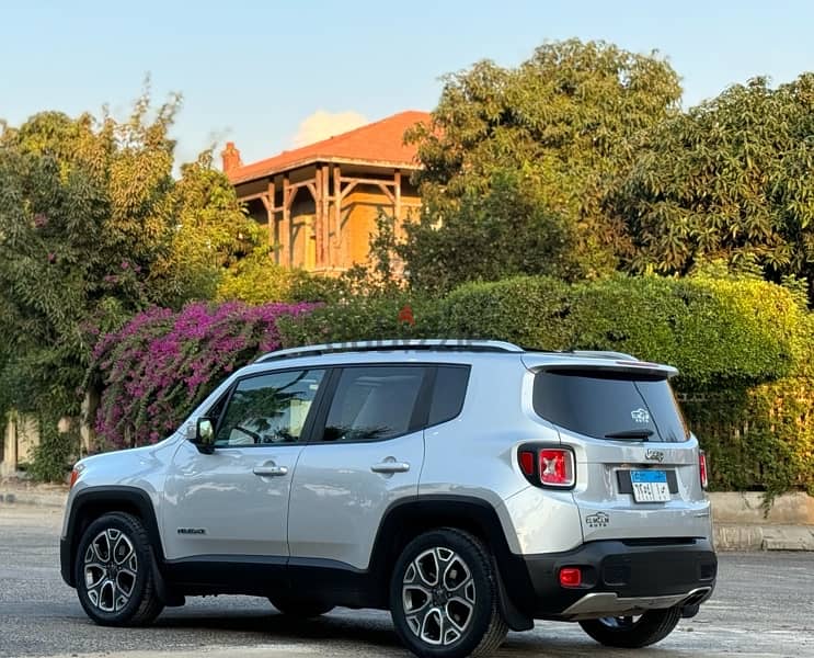 جيب رينجيد توب لاين jeep. . renegade. . 2016. . topline. . 5