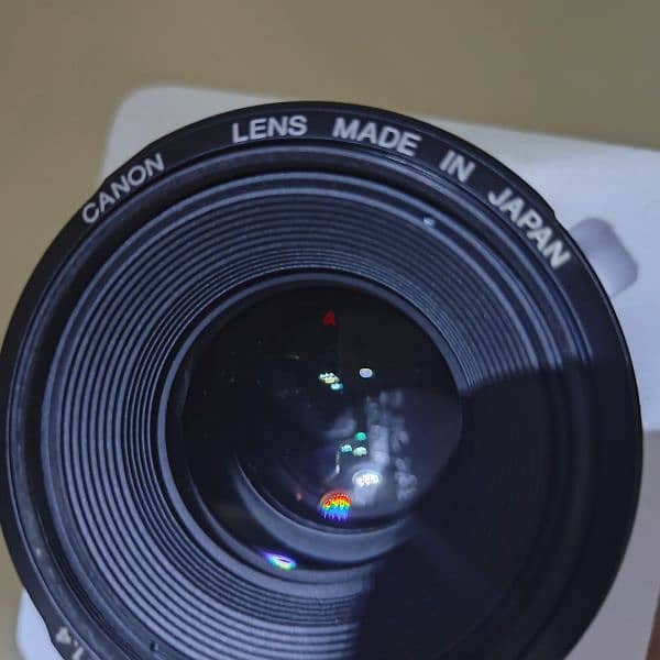 canon 50mm 1.4 lens (as new) 6