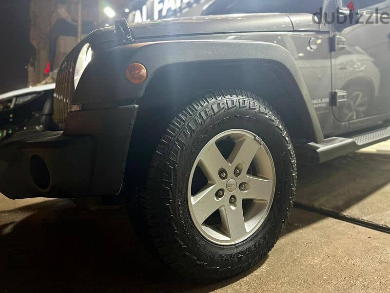 Jeep Wrangler 4xe 2011 8