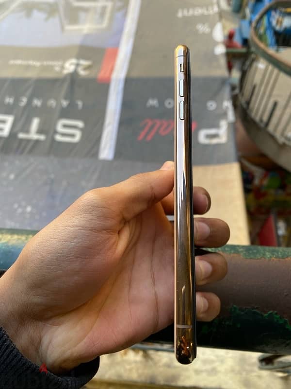 iphone Xs max 7