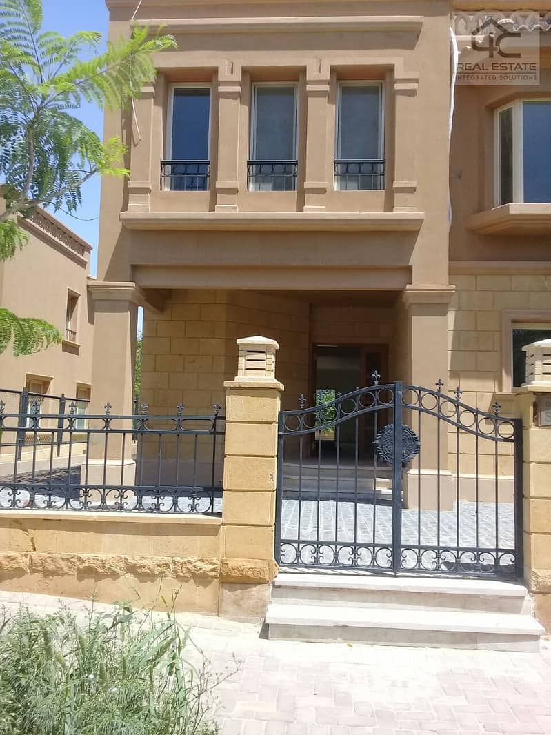 Twin house 285m largest area bahry for rent at the lowest price available in Bellagio Compound 0