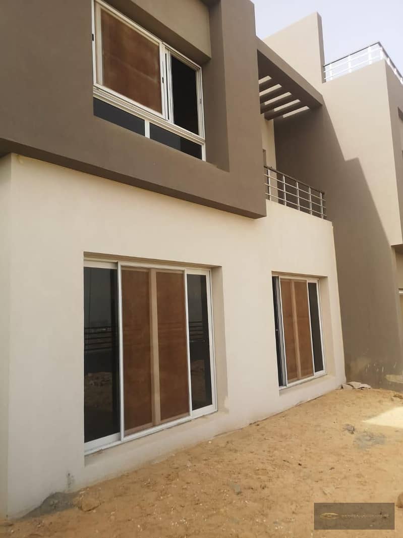 For Sale: Townhouse Corner Villa in "E-Taba" Compound  Exceptional position directly overlooking the hill 1