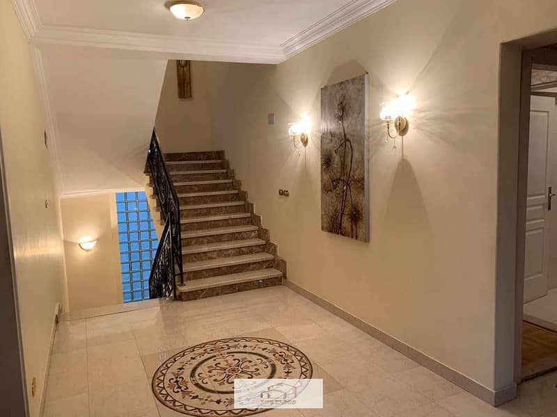 Villa with swimming pool for sale in Beverly Hills, fully finished, immediate delivery 9