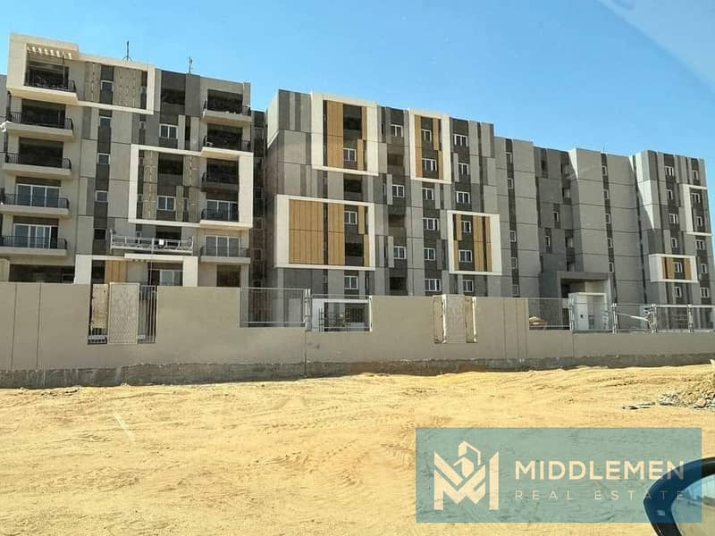 apartment 168m ready to move prime location , hap town hassan allam mostakbal city 2