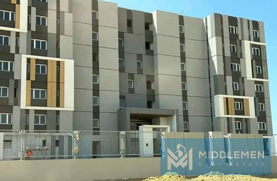 apartment 168m ready to move prime location , hap town hassan allam mostakbal city 4