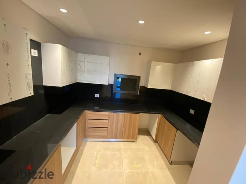 Apartment 165 Sqm For Rent ZED Towers El Sheikh Zayed Fully Finished With ACs 9