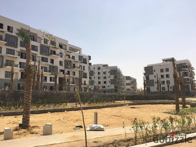 Triplex 317m with Roof For Sale at Eastown 10