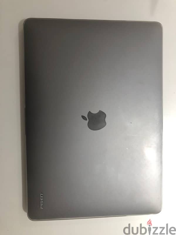 macbook Pro 13inch with touchbar 2019 11