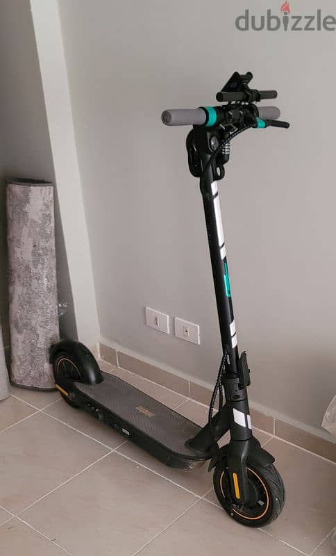 Ninebot KickScooter MAX G30 - Scooter 2