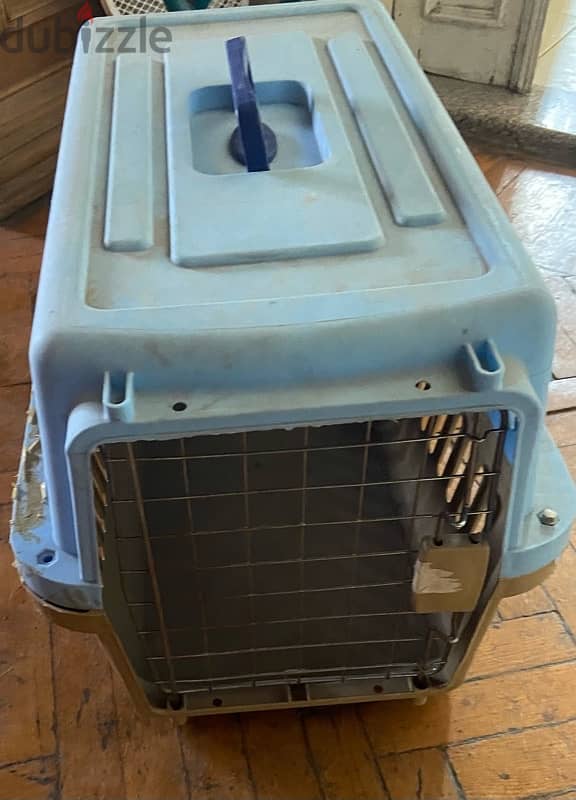 cat crate / litter boxes 1