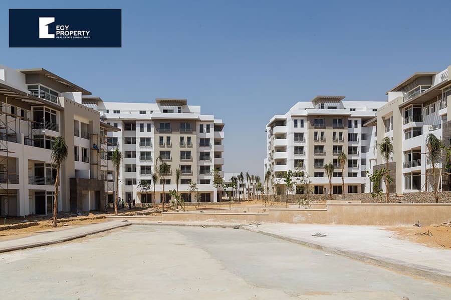 Own An 2 bedrooms Apartment in Hyde Park New Cairo with installments and lowest price in Market 6