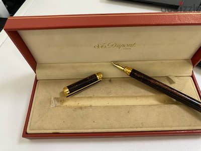 S. T Dupont Fountain Pen18K Gold Nib