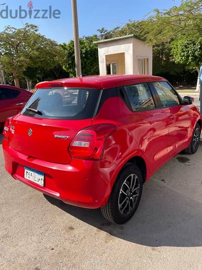 Suzuki Swift 2022 كسر زيرو عداد 19 الف فابريكا بالكامل هاي لاين