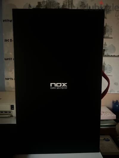 مضرب بادل NOX اصدار محدود