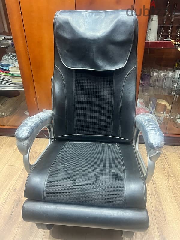 كرسي مساج massage chair للبيع 0