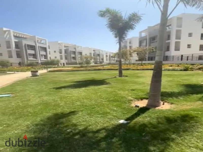 . فاميلي هاوس على لاند سكيب للبيع في كمبوند هايد بارك in Hyde Park Compound 3