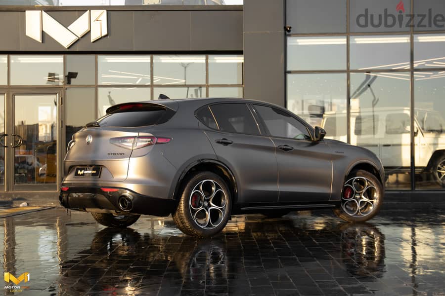 ALFA ROMEO STELVIO 2024 17