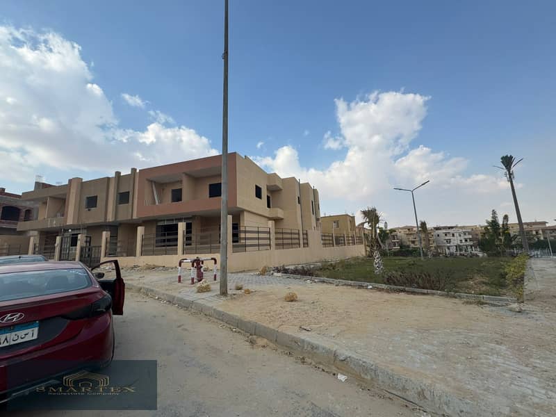 Apartment 191 m for sale in the third district west next to the middle link and minutes from the Suez Road 5