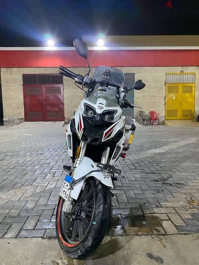 benelli TRK 251cc