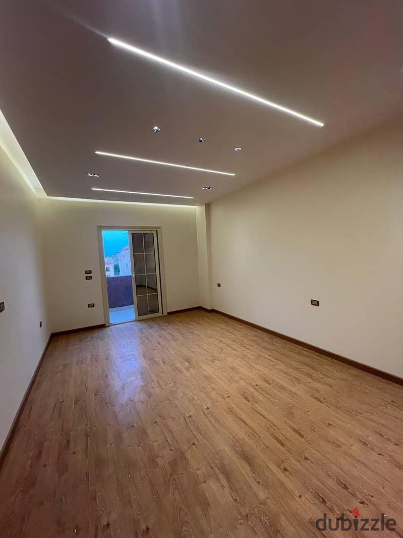 A 250 sqm first use Apartment for rent in elkhamayel compound in Elsheikh Zayed 5