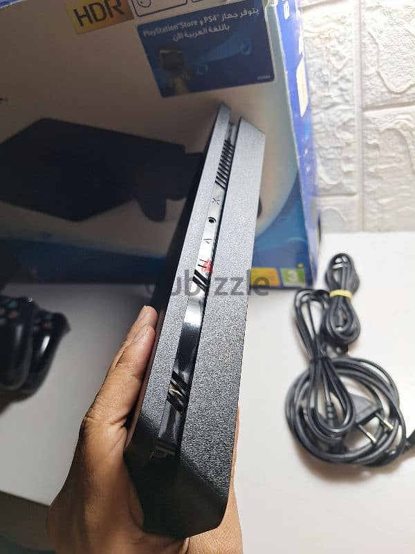 ps4 slim 6