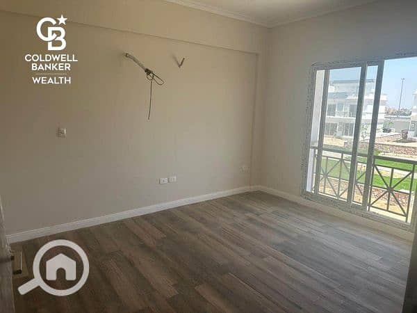 بمقدم 0% -   تاون هاوس townhouse بجاردن - 210m  استلام قريب - وجهه بحري - اكتوبر - ماونتن فيو 5