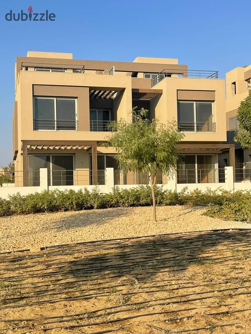 Townhouse 268 m prime location ready for viewing in Palm Hills New Cairo Compound 12