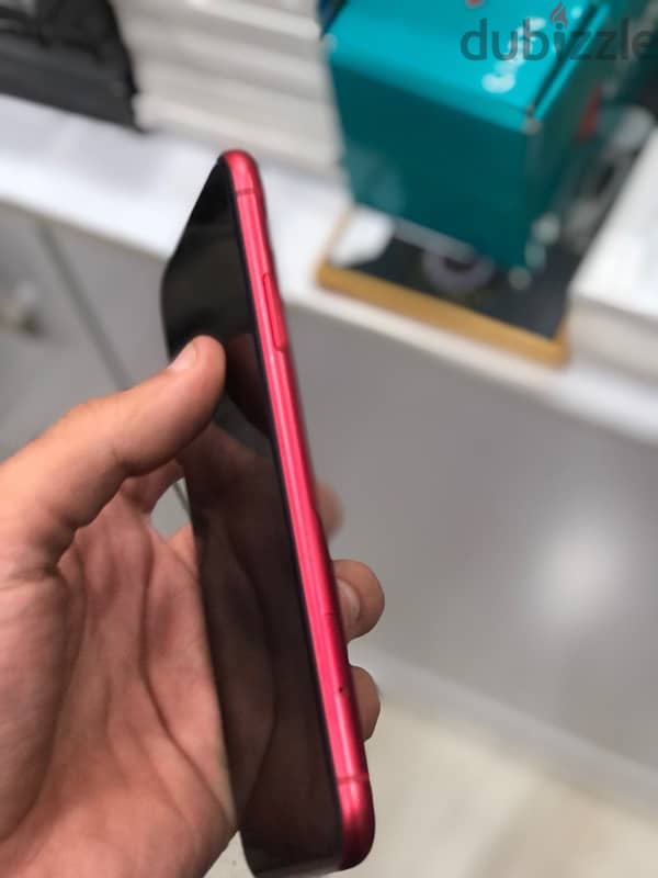 iPhone 11 RED 1