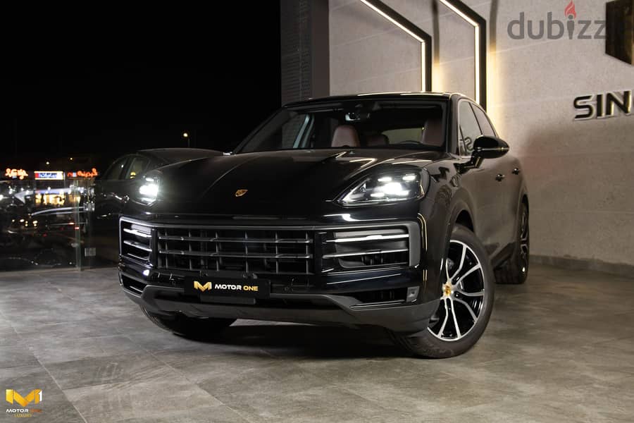 PORSCHE CAYENNE SUV 2024 2