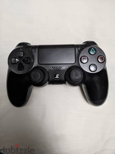 PS4 CONTROLLER