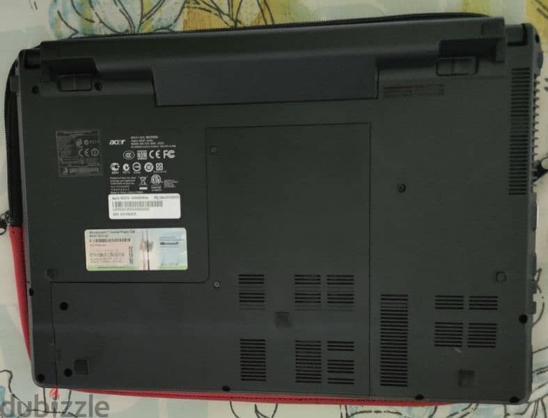 Laptop Acer Aspire Time line X 4820T 1