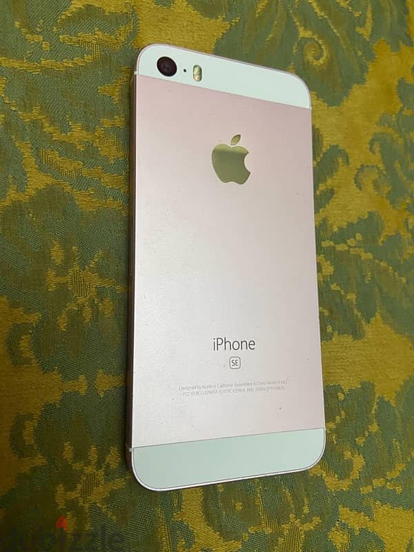 IPhone SE 2016 32GB In Perfect condition for sale 2