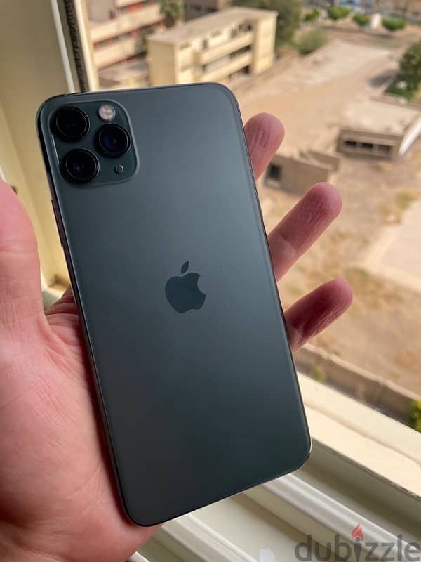 iPhone 11 Pro Max 1