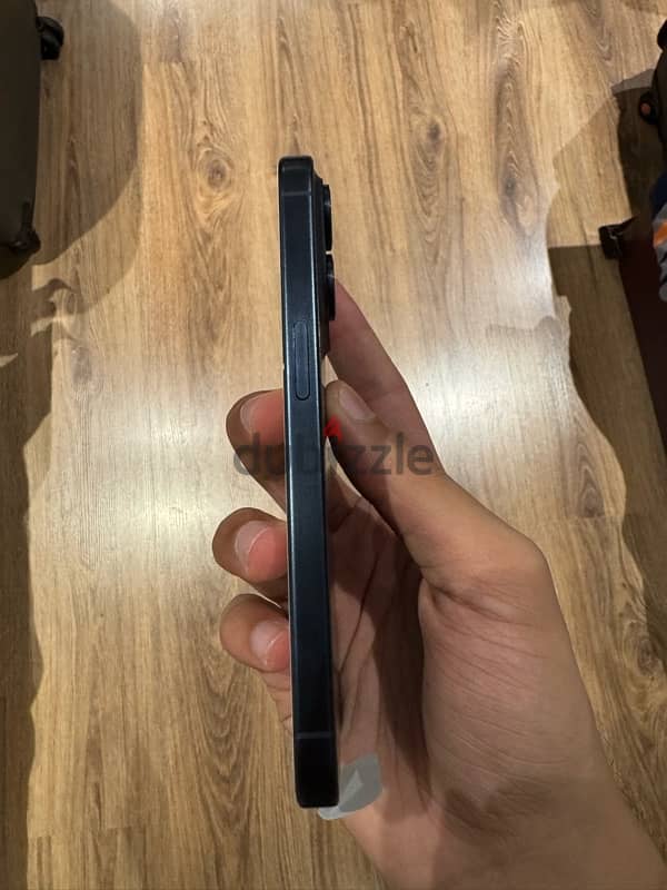 iphone 15 pro blue titanium  0 cycles 6