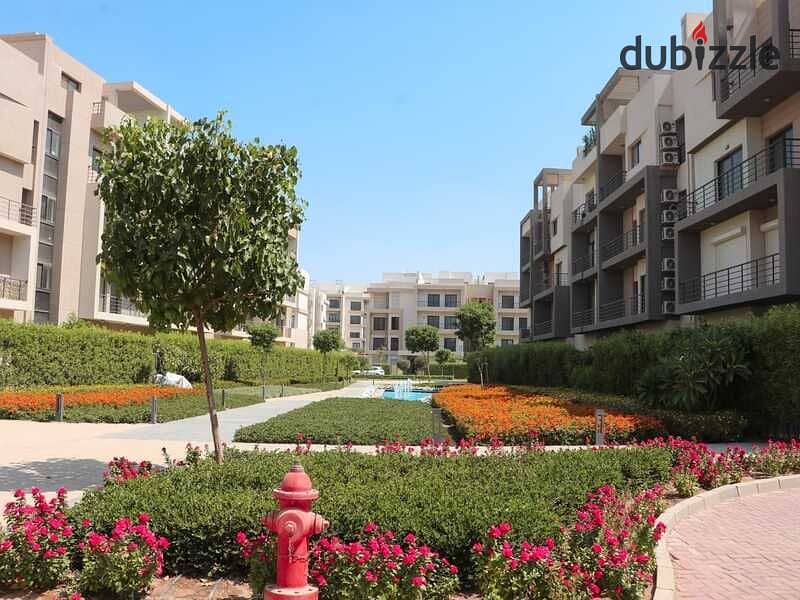 شقة للبيع 3 غرف استلام فورى متشطبة بالتكييفات في كمبوند  فيفث سكوير التجمع الخامس Fifth Square  التسعين الشمالي 7