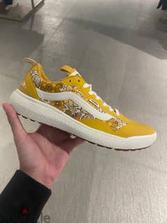 Vans Ultrarange Exo (Size 42) 0