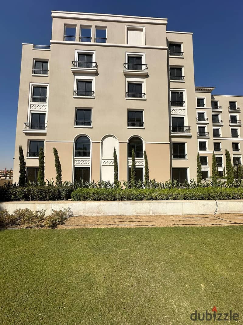 Apartment for sale, immediate receipt, fully finished, with air conditioners, in Village West Compound in the heart of Sheikh Zayed 8