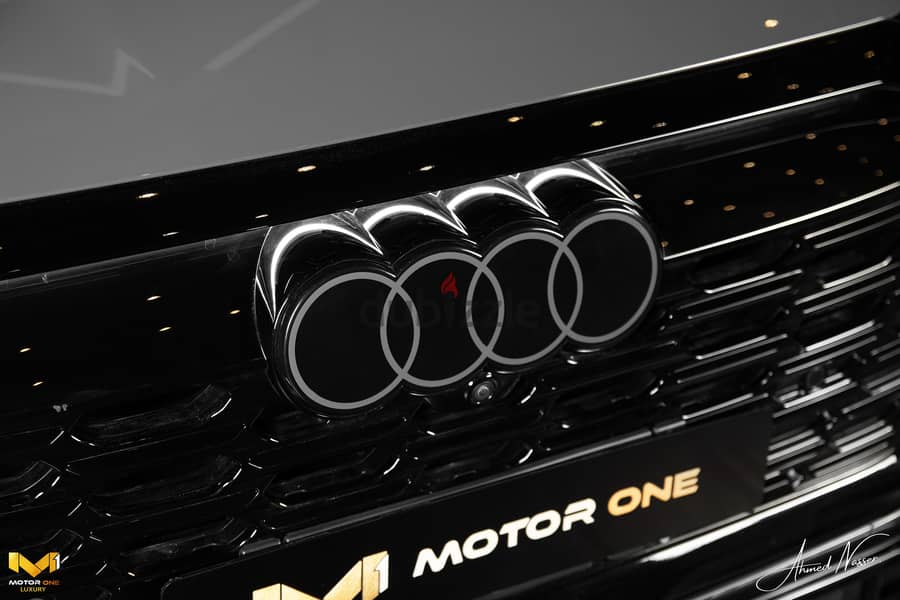 AUDI Q8 E-TRON SLINE 2024 3