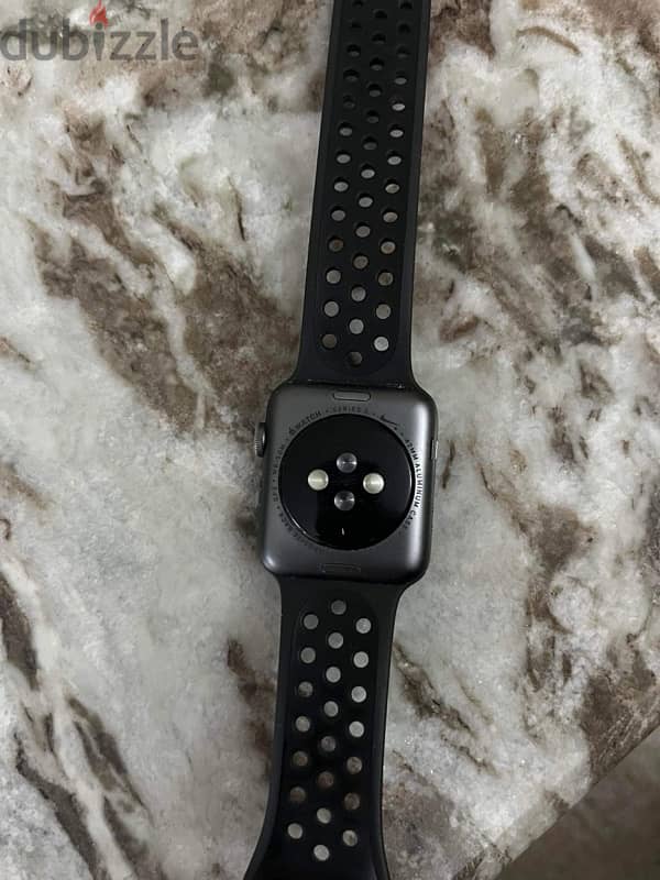 Apple Watch Series 3 Nike Edition 3